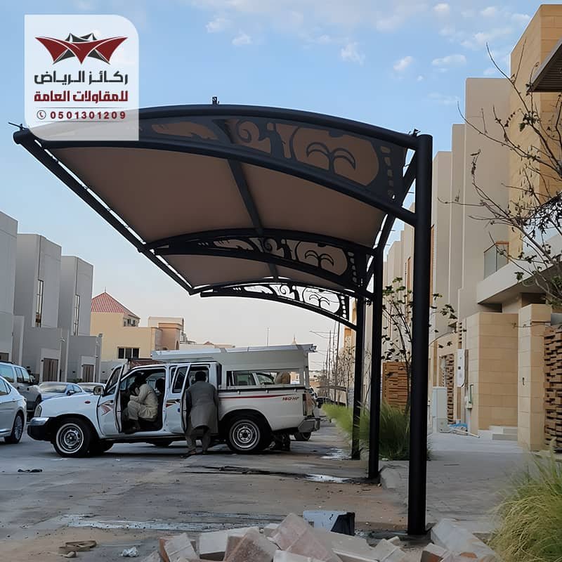 مظلات سيارات